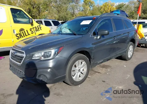 2018 Subaru Outback 2.5I z USA, uszkodzony, nr VIN 4S4BSAAC8J3248770